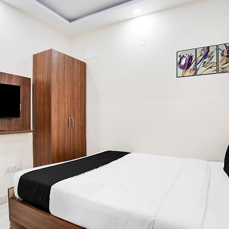 Super Hotel O Bangalore Near Reva Circle Formerly Cka Boarding Yelahanka Exteriör bild