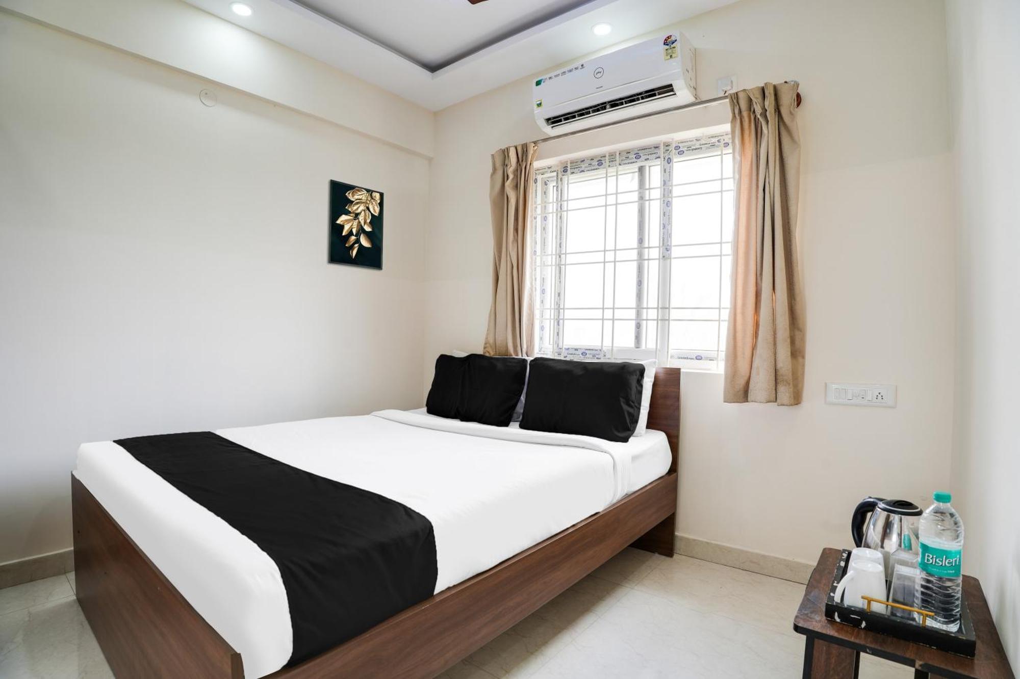 Super Hotel O Bangalore Near Reva Circle Formerly Cka Boarding Yelahanka Exteriör bild